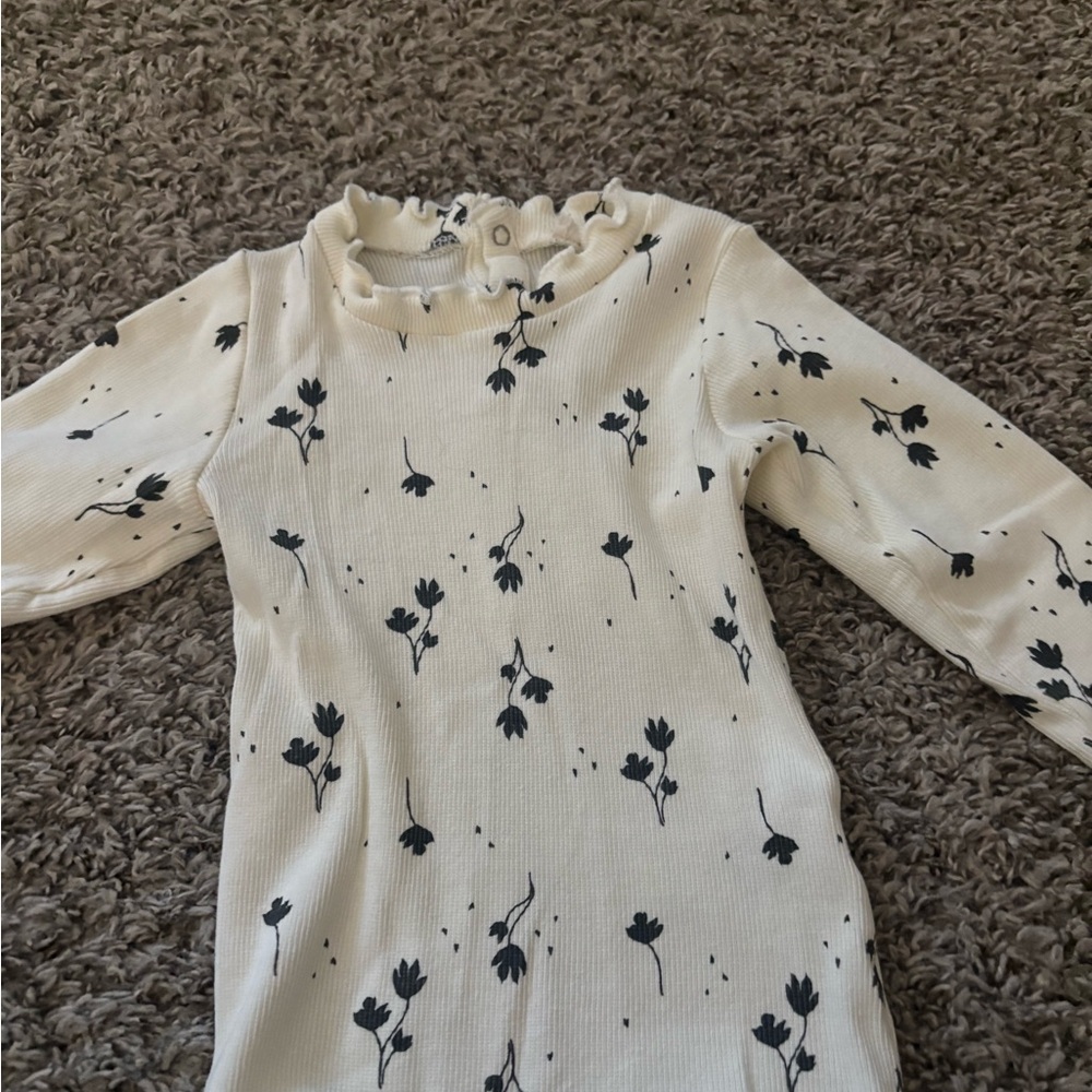 Jessica Simpson Cream and Black Floral Kids Top
